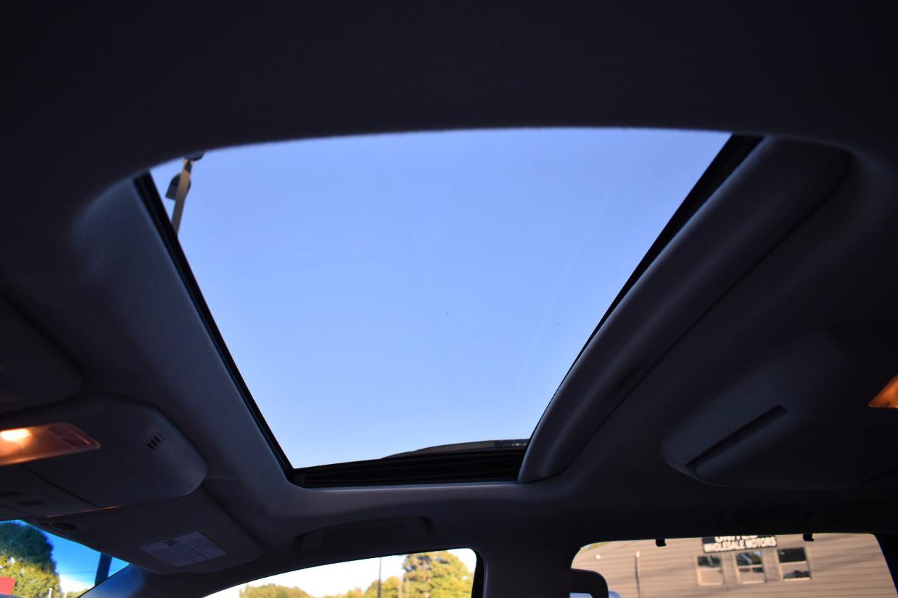 Used 2014 Toyota Sequoia Platinum RWD image 50