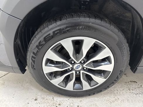 Used 2024 Subaru Outback Limited AWD/4WD image 33