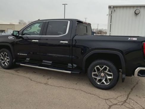 New 2026 GMC Sierra 1500 SLT w/ SLT Premium Plus Package image 6