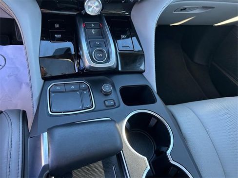 Used 2024 Acura MDX SH-AWD w/ Advance Package image 20