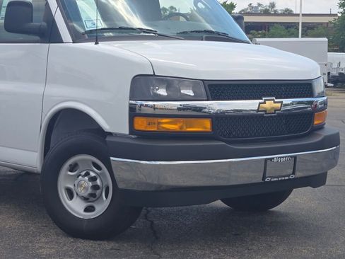 New 2025 Chevrolet Express 2500 w/ Driver Convenience Package image 2