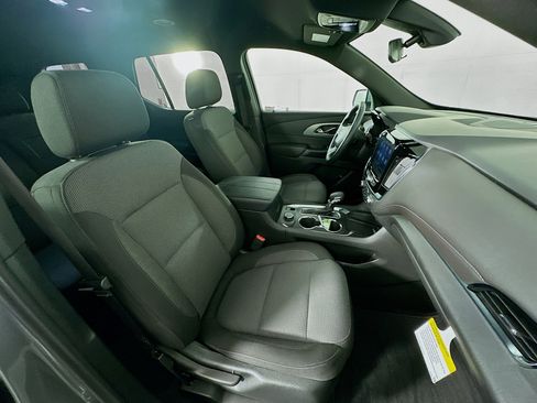 Used 2023 Chevrolet Traverse LT w/ LPO, 'HIT The Road' Package image 31