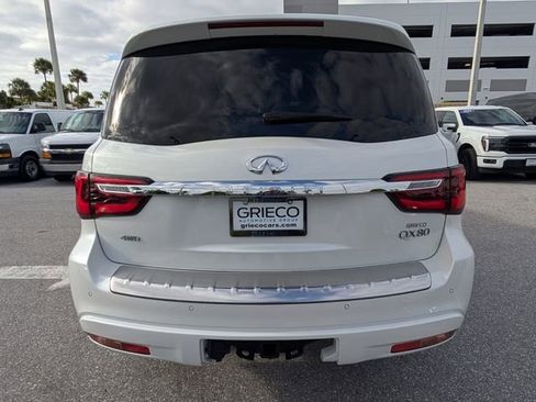 Used 2024 INFINITI QX80 Sensory w/ Cargo Package AWD/4WD image 11
