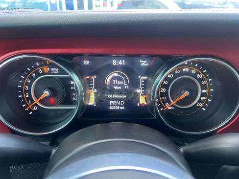 Used 2023 Jeep Gladiator Rubicon w/ Cold Weather Group AWD/4WD image 31