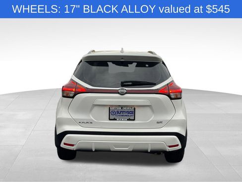 Used 2024 Nissan Kicks SR w/ SR Premium Package image 3