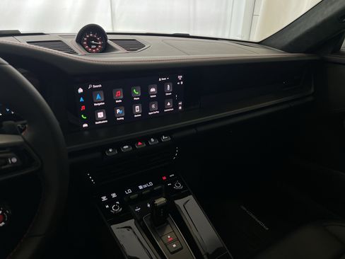 New 2025 Porsche 911 Carrera GTS image 17