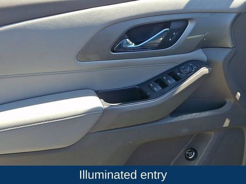 Used 2018 Chevrolet Traverse LT AWD/4WD image 20