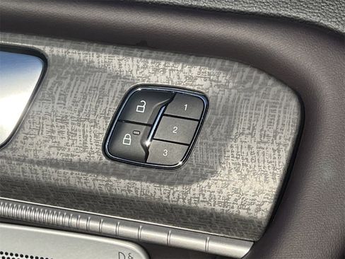 New 2026 Ford Explorer Platinum image 18