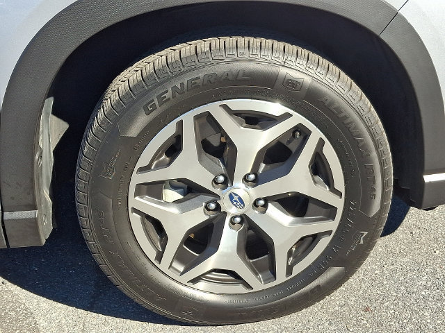 Used 2022 Subaru Forester Premium AWD/4WD image 12