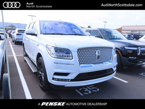 Used 2020 Lincoln Navigator Reserve w/ Equipment Group 208A Reserve image 1
