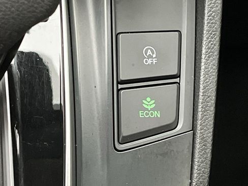 Used 2021 Honda CR-V EX image 16