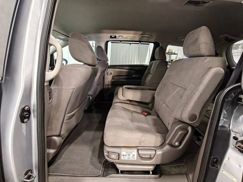 Used 2016 Honda Odyssey EX image 24