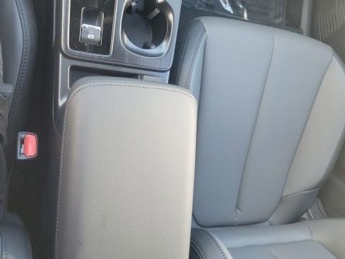 New 2026 Subaru Outback Premium AWD/4WD image 18