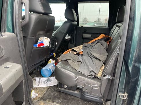 Used 2011 Ford F250 Lariat image 5