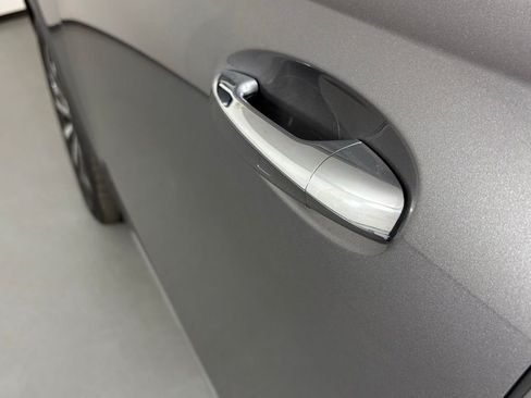 Used 2022 Mercedes-Benz GLB 250 image 12