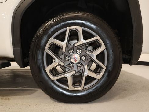 Certified 2023 GMC Sierra 1500 SLT w/ SLT Premium Plus Package image 34