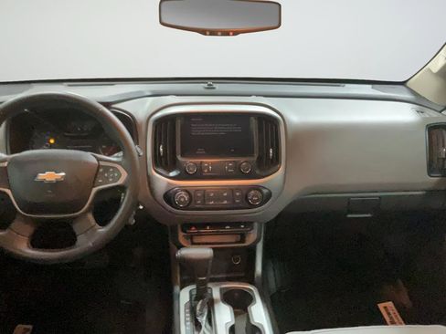 Used 2020 Chevrolet Colorado LT RWD image 12
