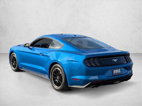 Used 2020 Ford Mustang Coupe image 8