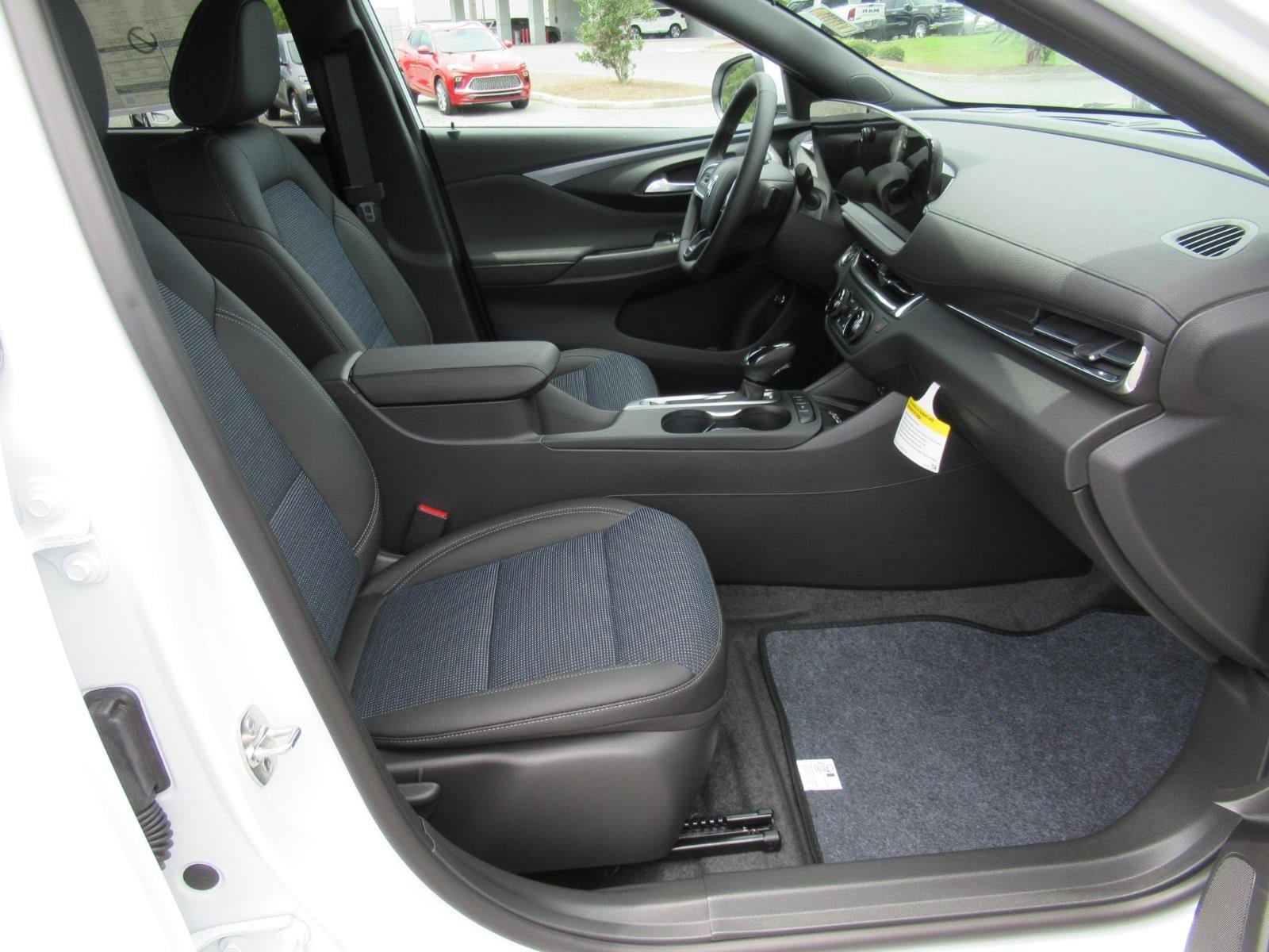 New 2026 Buick Envista Preferred w/ Convenience I Package FWD image 10
