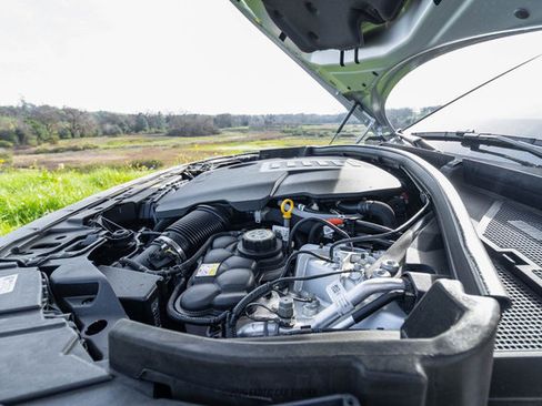 Used 2023 Land Rover Range Rover Velar R-Dynamic S image 18