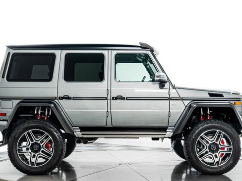Used 2018 Mercedes-Benz G 550 Squared image 50