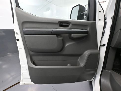 Used 2020 Nissan NV 2500 SV w/ Navigation Package image 19