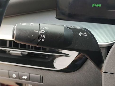 Used 2025 Nissan Murano SL AWD/4WD image 22