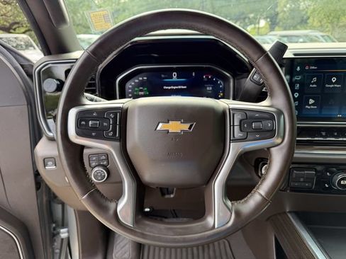Used 2024 Chevrolet Silverado 3500 LT w/ Convenience Package AWD/4WD image 11