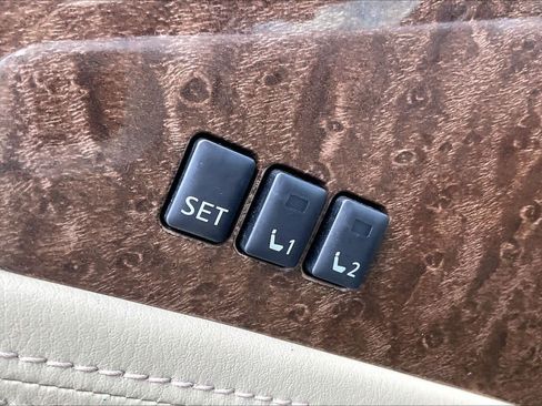 Used 2017 INFINITI QX80 2WD image 32