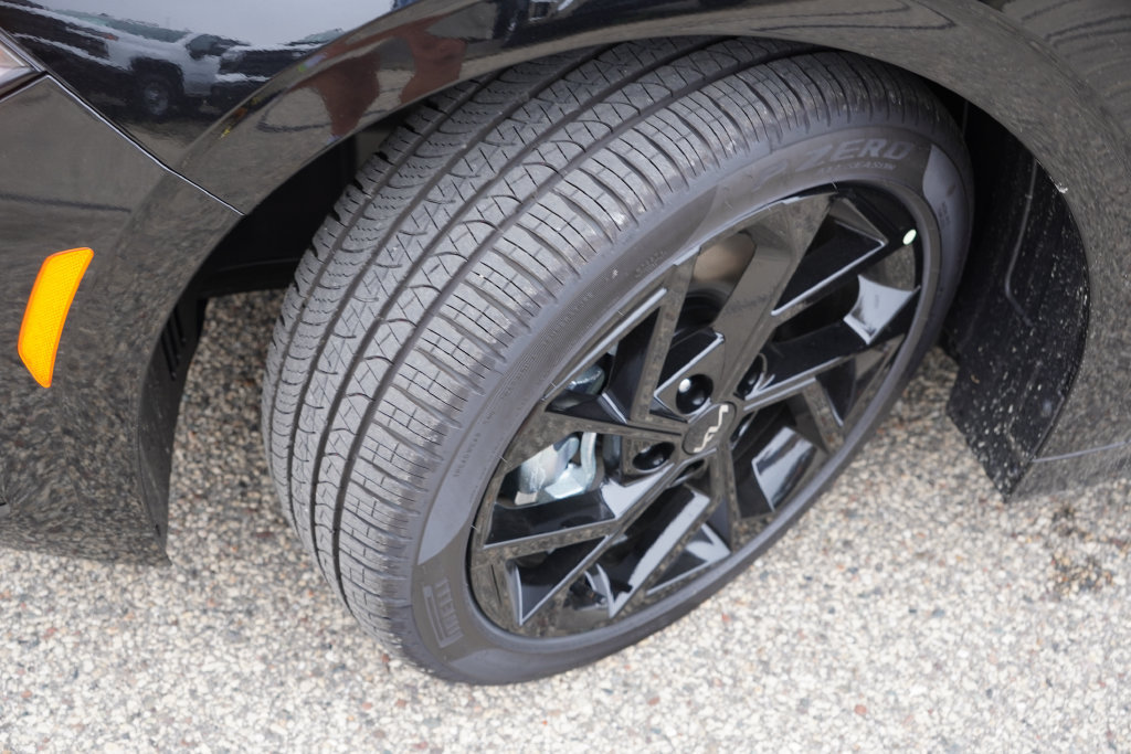 New 2027 Kia K5 GT-Line AWD/4WD image 9