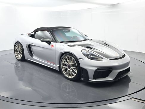 Used 2025 Porsche 718 Boxster Spyder RS RWD image 17
