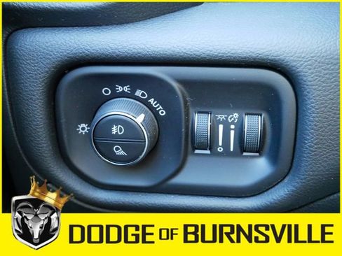 Used 2023 RAM 1500 Laramie image 25