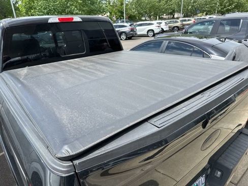 Used 2015 Ford F150 Lariat w/ Equipment Group 502A Luxury AWD/4WD image 5