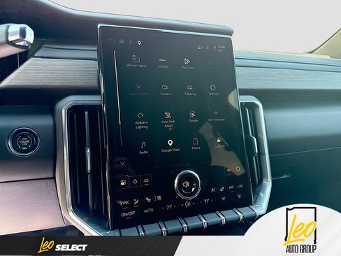Used 2026 GMC Acadia Denali w/ Super Cruise Package FWD image 18