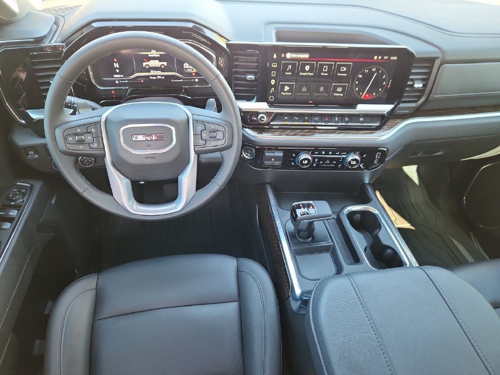 Used 2025 GMC Sierra 1500 Elevation w/ Elevation Premium Package AWD/4WD image 11