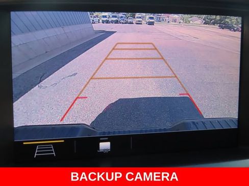 Used 2021 Chevrolet Colorado LT w/ Redline Special Edition AWD/4WD image 6