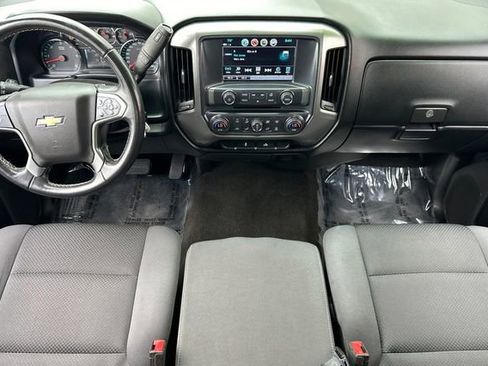 Used 2018 Chevrolet Silverado 1500 LT w/ All Star Edition image 15