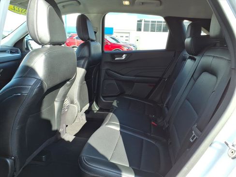 Used 2022 Ford Escape SEL image 11
