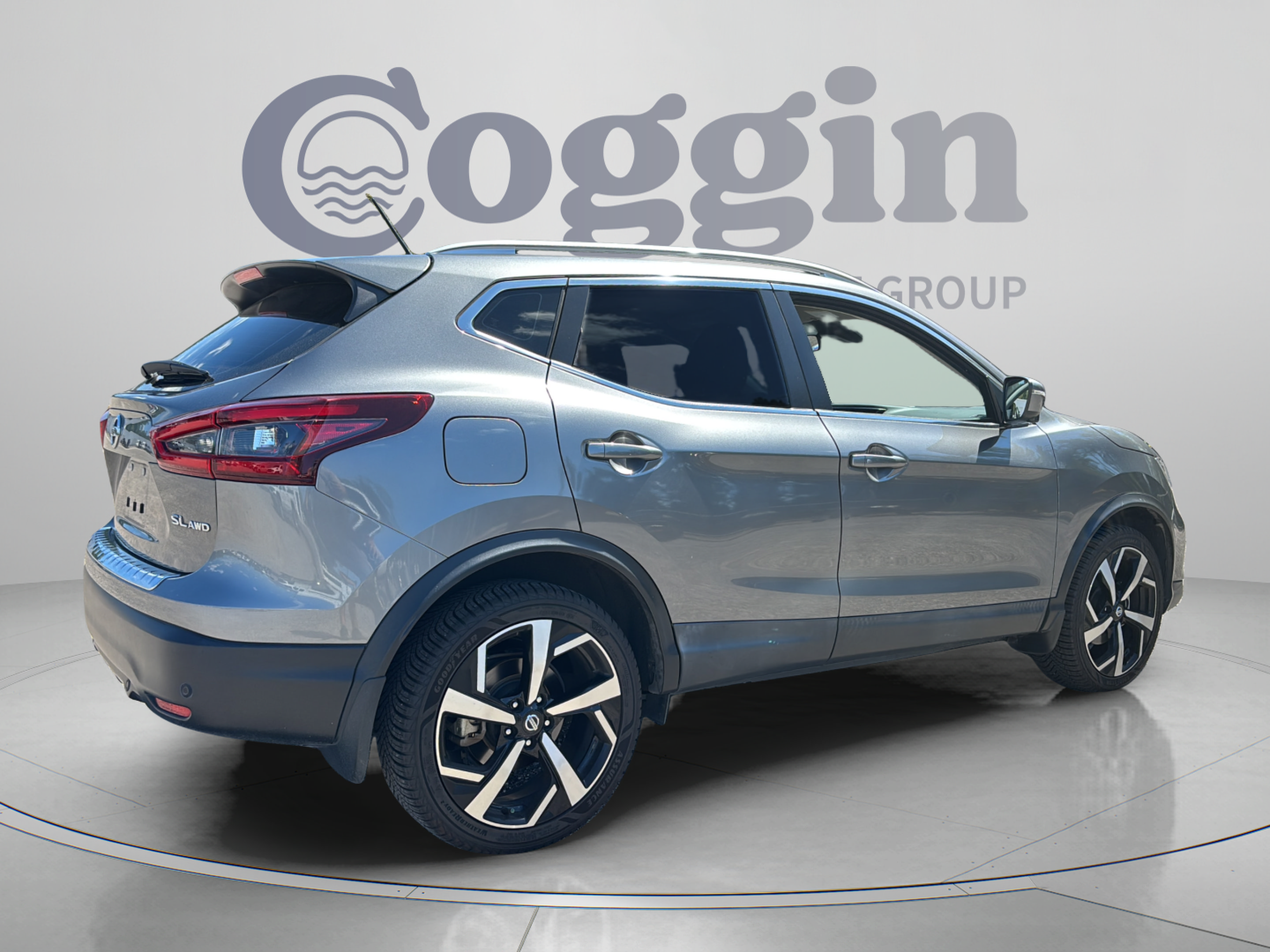 Used 2022 Nissan Rogue Sport SL AWD/4WD image 5