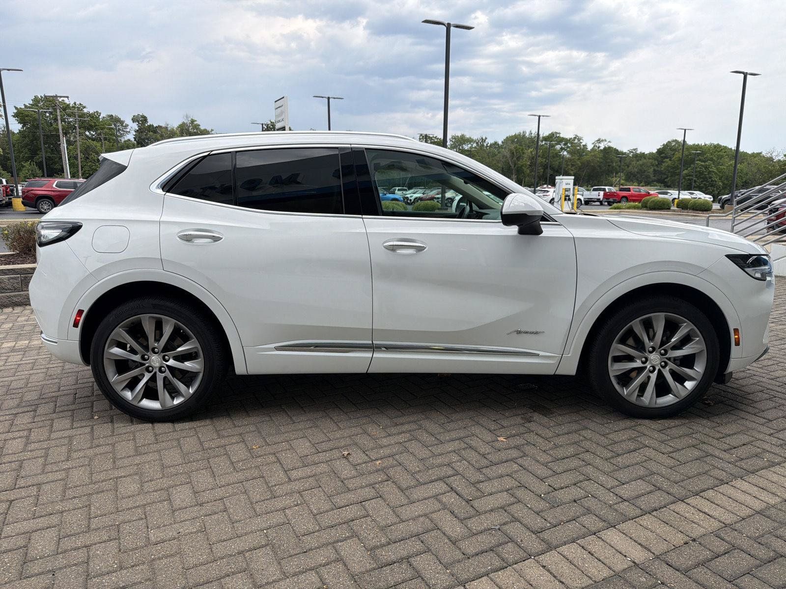 Used 2021 Buick Envision Avenir AWD/4WD image 6