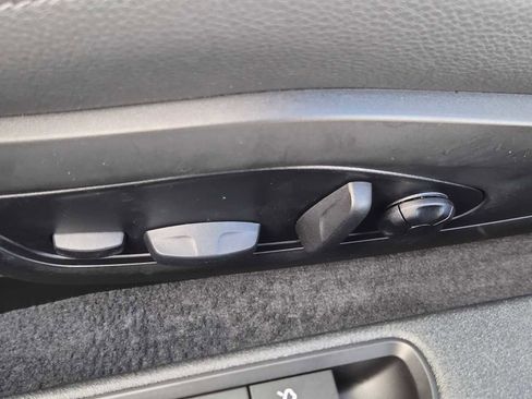 Used 2025 Porsche 911 Carrera image 15