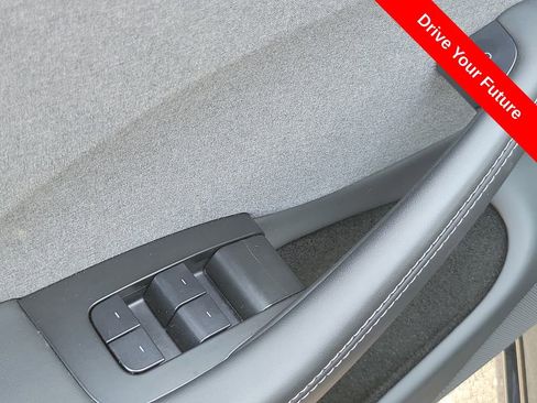 Used 2025 Tesla Model 3 RWD image 13