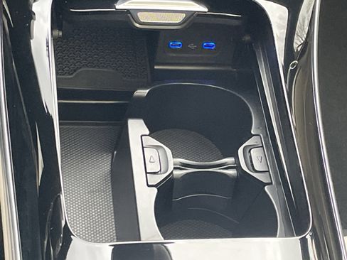 Certified 2024 Mercedes-Benz C 300 Sedan image 35