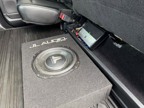Used 2018 Ford F150 Lariat w/ Equipment Group 502A Luxury AWD/4WD image 46