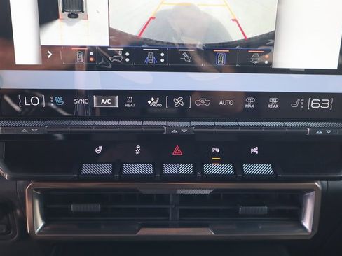 New 2025 GMC Hummer EV 2X image 23