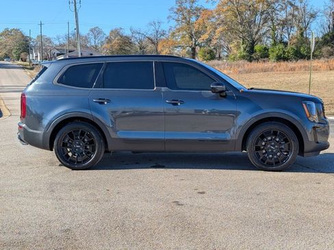 Used 2022 Kia Telluride SX w/ SX Prestige Package image 6