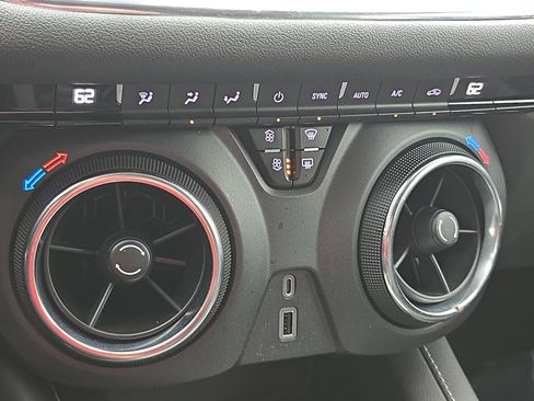 Used 2023 Chevrolet Blazer LT w/ Driver Confidence Package image 22