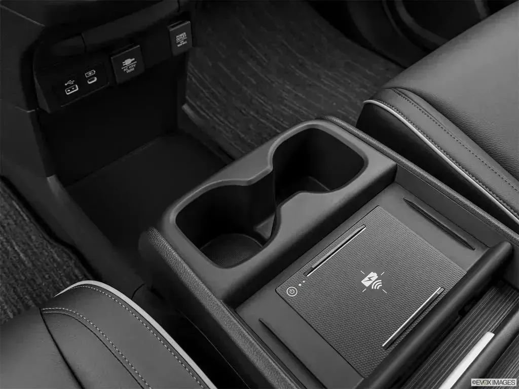 New 2027 Honda Odyssey Touring image 32