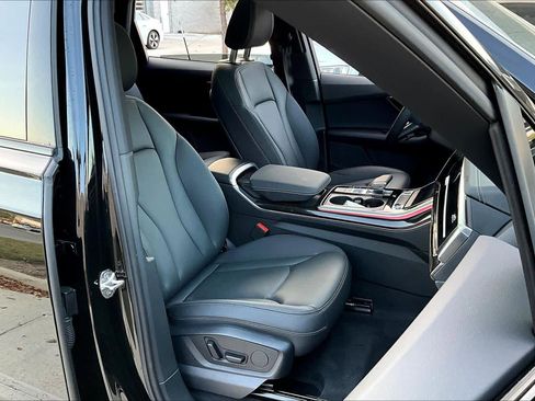 Used 2025 Audi Q7 2.0T Premium w/ Convenience Plus Package image 8
