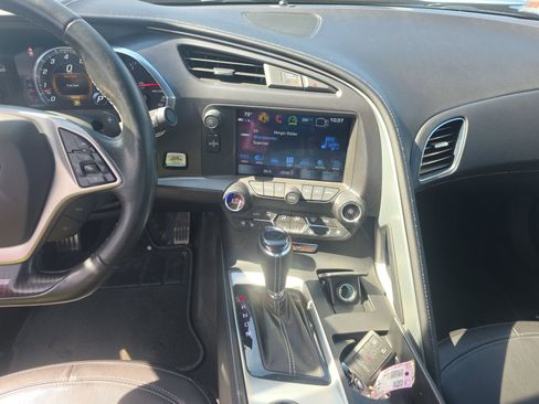 Used 2019 Chevrolet Corvette Z06 RWD image 12